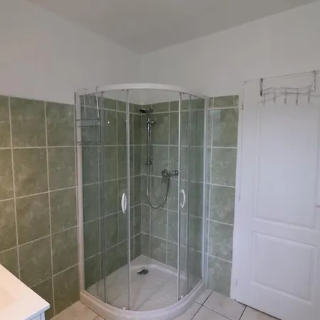 Maison Renovee Avec Jardin Clos, Pres Du D'enchanet Et De Salers, Animaux Acceptes - Fr-1-742-19 بيت للعطل *